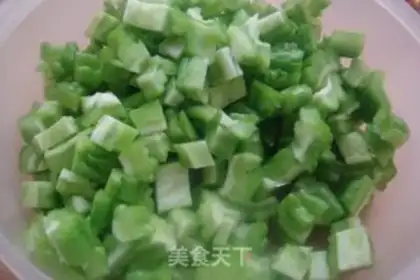 Make Scrambled eggs step 0