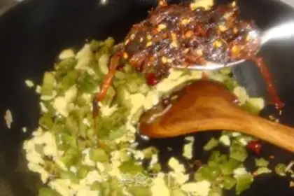 Make Scrambled eggs step 7