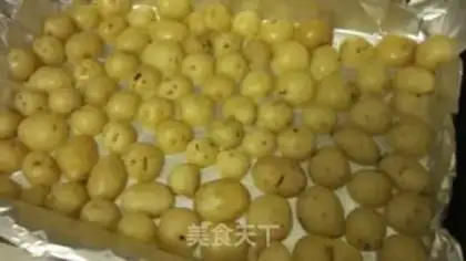 Make Cracked potatoes step 3