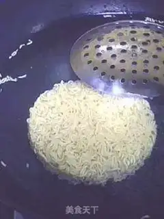 Make Pickle sauce for noodles step 1
