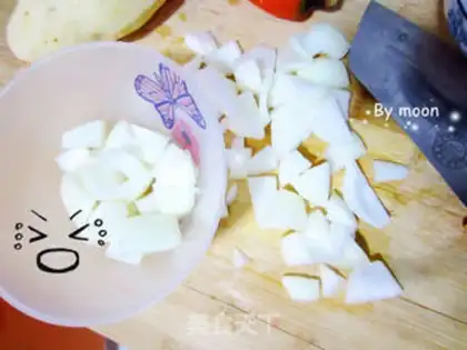 Make curry potato chicken with rice step 3