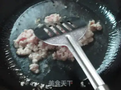 Make TOMATO SAUCE Q-Q-Q-Q-E step 1