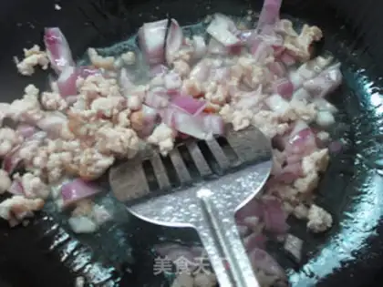 Make TOMATO SAUCE Q-Q-Q-Q-E step 2