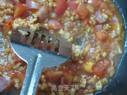 Make TOMATO SAUCE Q-Q-Q-Q-E step 4