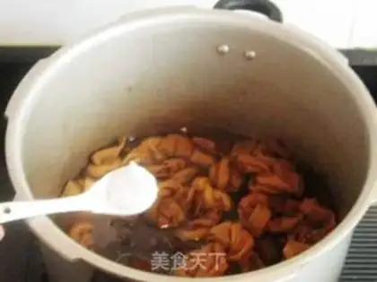 Make The 13-heavy duck knot step 12