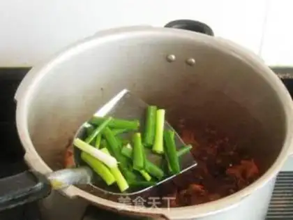 Make The 13-heavy duck knot step 13