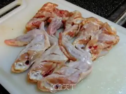 Make Rosemary Lorester chicken wings step 0
