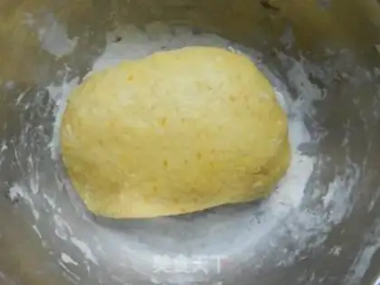 Make Pumpkin buns step 3