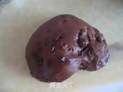 Make Chocolate bean bread step 7