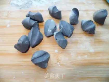Make All black bean flour dumplings step 4