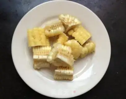 Make Corn potato beer chicken step 1