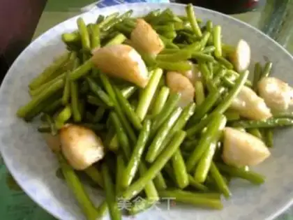 Make Garlic fried fish balls step 4