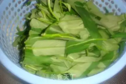Make Garlic cabbage step 0