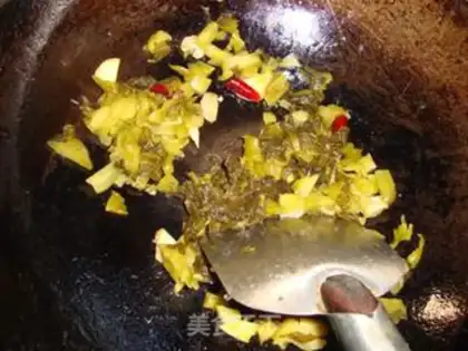 Make Yellow noodles step 3