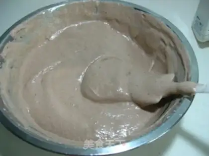 Make Muggle cream roll step 13