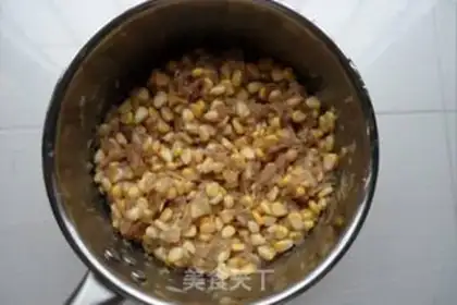 Make Pork corn dumplings step 4