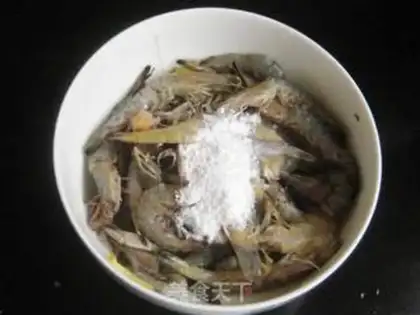 Make Spicy shrimp step 2