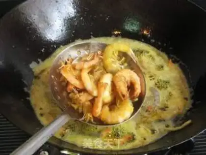 Make Spicy shrimp step 4
