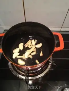 Make Chicken wings and rice step 1