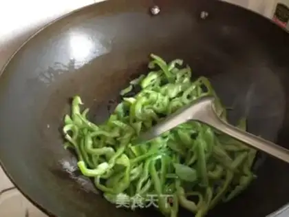 Make Pepper pasta step 1