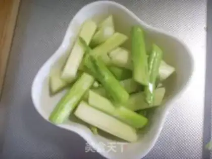 Make Corn octopus step 3