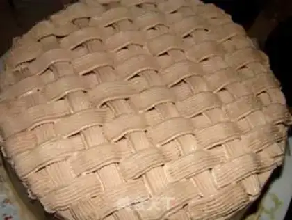 Make The flower basket cherry cake step 10