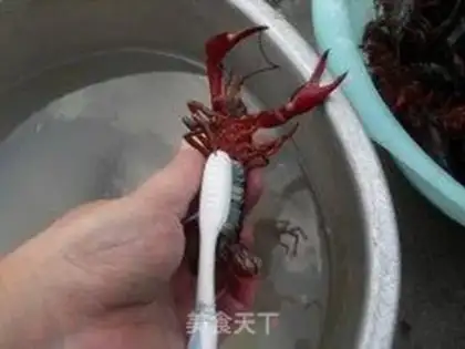 Make Thirteen crayfish step 0