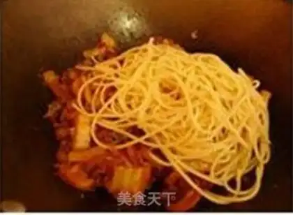 Make Tomato beef pasta step 6