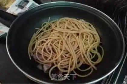 Make Bacon cream pasta step 6