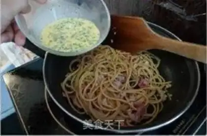 Make Bacon cream pasta step 7