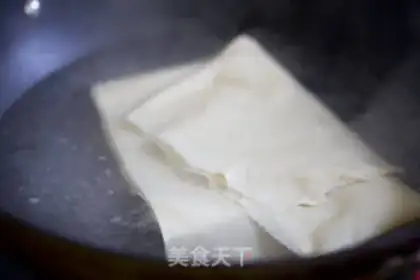 Make Onion dry tofu step 0