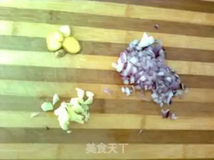 Make Chicken wings in tin paper pans step 0