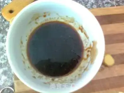 Make Chicken wings in tin paper pans step 1