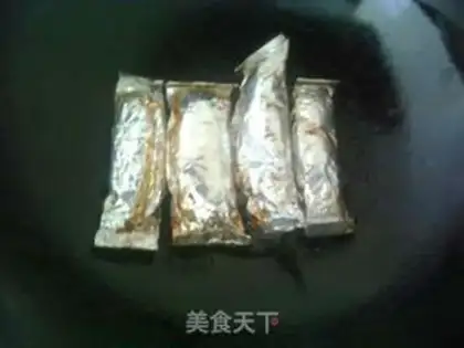 Make Chicken wings in tin paper pans step 9