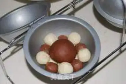 Make Hot Olympic football bread step 5