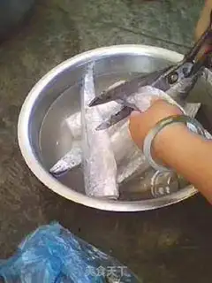Make Red-fried fish step 6