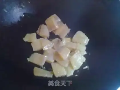 Make The pineapple sashimi step 5