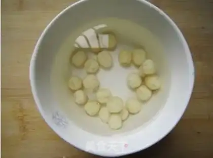 Make Silver-ear lily juice step 3