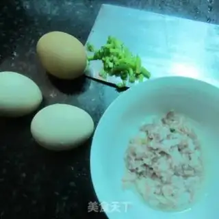 Make Meat and eggs step 0