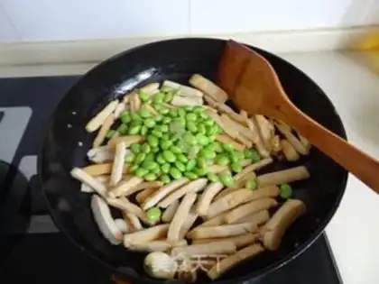 Make Bean-dry meat step 3