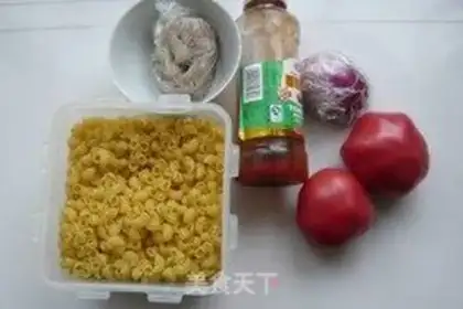 Make Shrimp tomato noodle step 0