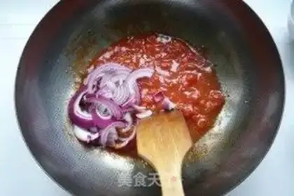 Make Shrimp tomato noodle step 3