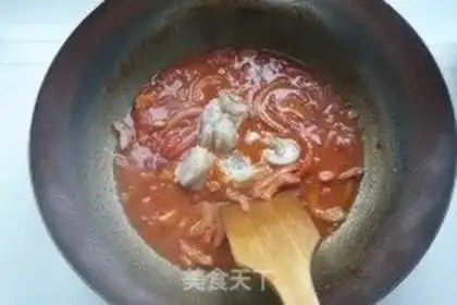 Make Shrimp tomato noodle step 4