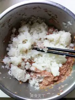Make Beef radish dumpling step 9