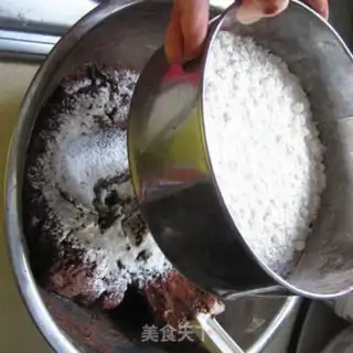 Make Chocolate muffins step 5
