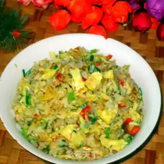 Make Cream egg fried rice step 10