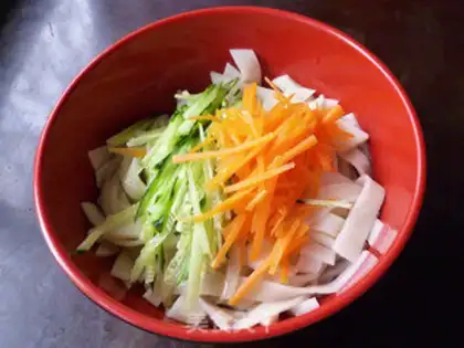 Make Su-soon noodles step 5