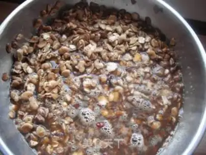 Make Homemade red oil bean petals step 3