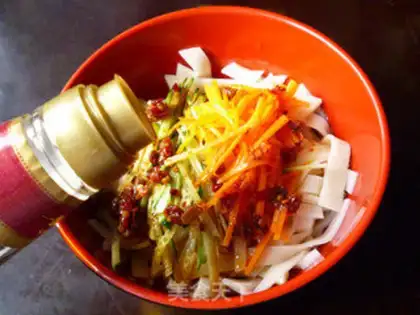 Make Su-soon noodles step 7