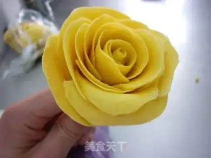 Make Simulation of roses step 7